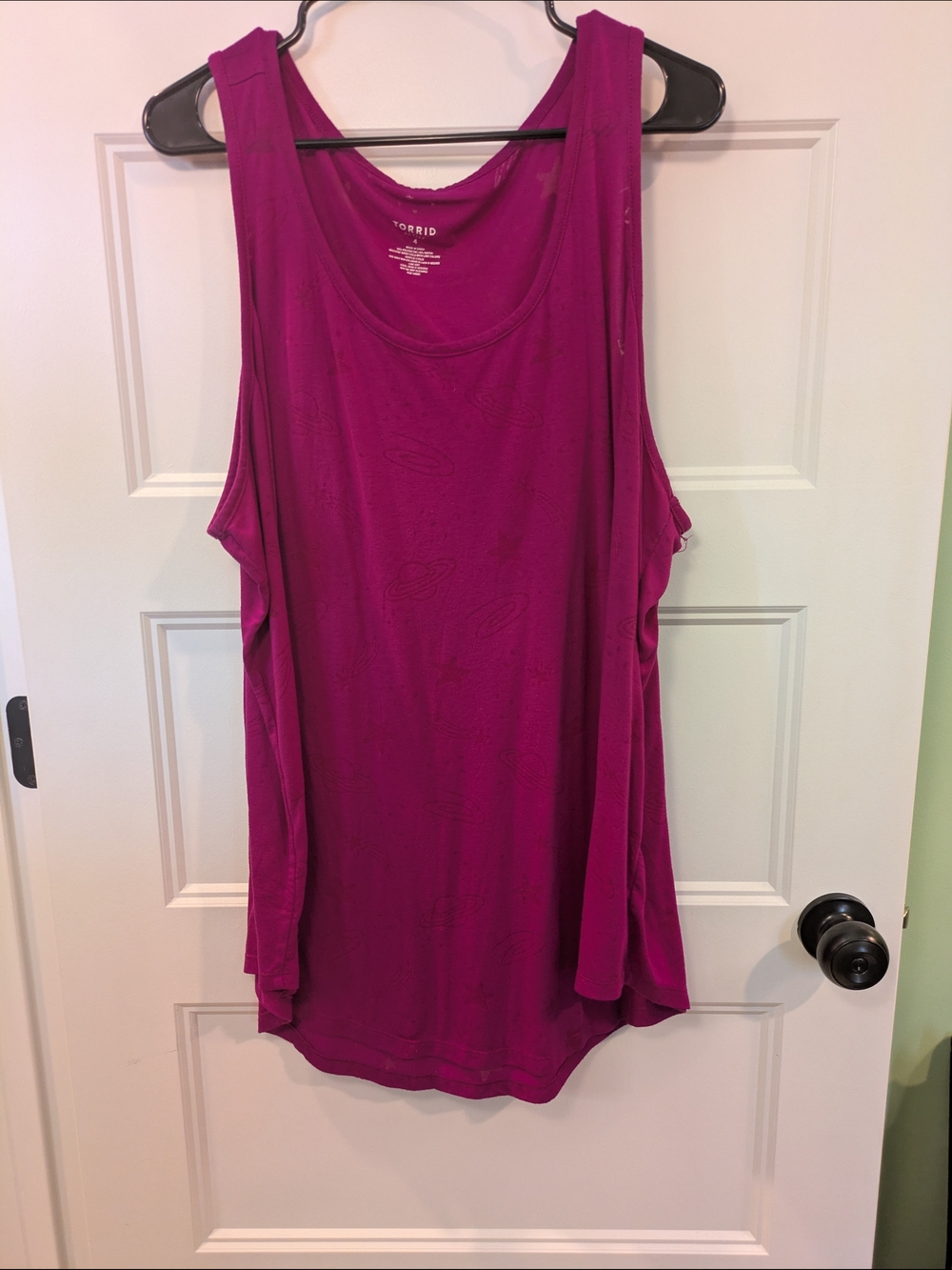 🔴 3/$15  Torrid Magenta Scoop Neck Tank Top